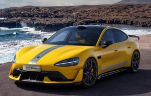 گزارش فایننشال تایمز در ۱ فوریه منتشر شد و تیترش توی همه جا پیچید